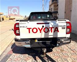 تويوتا هايلوكس